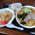 大鵬食事処 - 銀セット850円