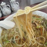 進来軒 - 麺リフト