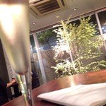 楽 - 綺麗な店内でっす！