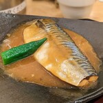 Shiroku Jichuu - 鯖の味噌煮（お昼の鯖味噌煮定食）