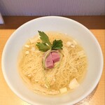 Chuuka Hanten Kinsan - これが、佐渡あごだし塩めん✨