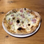 Pizzeria 39 - 塩豚と里芋と青のりのピッツア
