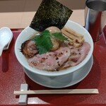 燃えよ麺助 - 特製金色貝そば1300円