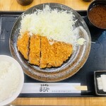 とんかつまるや 有楽町店 - 得ロースかつ定食