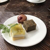 ジンジャーズビーチ - 