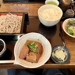 手打ちそば たか - 豚角煮御膳