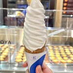 きのとや 新千歳空港店 - ビジュが良すぎる濃厚ソフト様