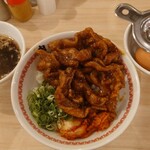 肉汁麺ススム - 肉汁丼 レベル3 880円
