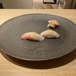 Sushi Ochiai - 真鯛　平目昆布締め