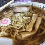 まるいち食堂 - 大盛りラーメン　自家製麺　税込600円