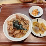 近江かね安 - 焼肉丼①