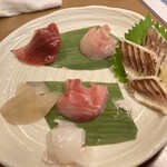 酒房 三芳よし - 料理写真:刺身盛り合わせ