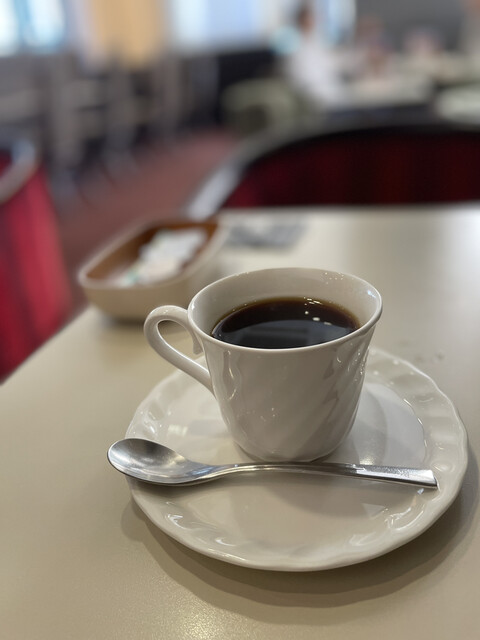 Kissa Shitsu Renoir Koenji Kitaguchi Ekimae Ten photo 3