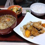 Kazoku An Famiri- - 鶏と野菜の黒酢あんセット1080円税込ですってぇ〜♪