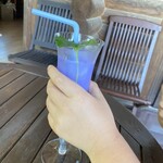 喫茶 ラ テール - ラベンダーカルピス。二層だったが子供が速攻で混ぜてたww