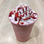 マクドナルド - ドリンク写真:ホワイトストロベリーフラッペ490円