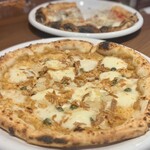 CHEESE & PIZZA WORKS AWAJISHIMA - 淡路島玉ねぎのピッツァ ¥1600