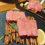 焼肉トラジ - 