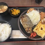 まんぷく処 どんぶり勘定 - 