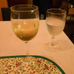 カフェラカム - グラスワイン白