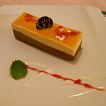 カフェラカム - オレンジババロアのチョコケーキ