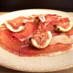 オステリア・トラマンダーレ - 【生ハムといちじく】