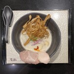 鶏soba 座銀 - 鶏soba＋燻製玉子