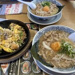 丸源ラーメン - 肉そばとセット鉄板玉子チャーハン