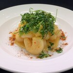 Spicy! Shrimp mayo with coriander frites