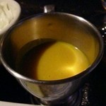 KACHI GARASU - 突き出しのカボチャの冷製スープ
                      
                      甘くてコクがあってメチャ美味い。