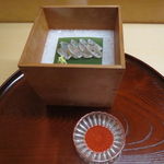 松川 - 鱧の背ごし、山葵と梅で1