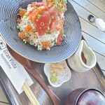 グランビスタ角島 - ぶっかけ贅沢海鮮丼