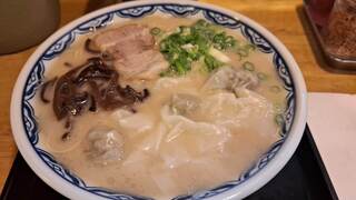 Yoshimaru - わんたん麺