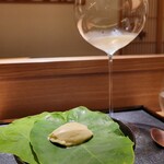 銀座 有涯 - 佐土原茄子のアイスクリーム 焼きナス味にびっくり(笑)