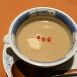 花仙庵 仙仁温泉 岩の湯 - 茸と胡麻豆腐のスープ