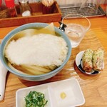 手打ちうどん 上を向いて - 