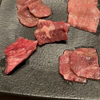うしごろバンビーナ 銀座店 - 極上タン盛り合わせ