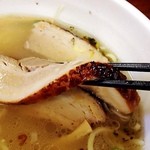 喜奴屋 - 肉厚です。