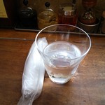 ゐをり - 水とおしぼり（H25.10.8撮影）