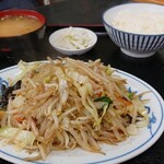 大六天 - 野菜炒め定食。良い香りです。