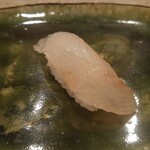 ともえ寿司 - 真鯛の昆布締め