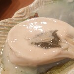 ともえ寿司 - 岩ガキ