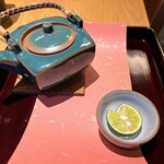 茶六別館 - 土瓶蒸し