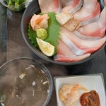 活き活き家 東金店 - ぶり丼