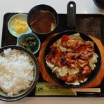 Chaimu - しょうが焼き定食