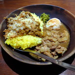 Kenick curry - ケニックカレーと魯肉飯