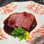 肉の天満屋 - ハツ刺し