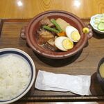 Tatsumiya - この日は「国産豚角煮定食」1280円をオーダー。