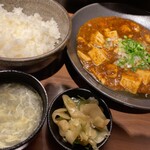 Mabo Dou Fu Toukyou - 今回オーダーの麻婆豆腐定食（黒・小辛）