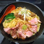 房総式ラーメン 人力船 - チャーシュー増し牛脂そば